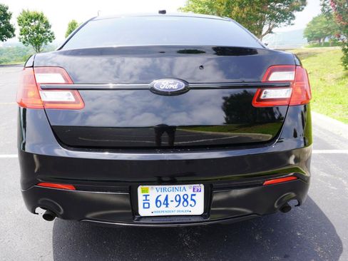 Used 2016 Ford Taurus Police Interceptor AWD image 8