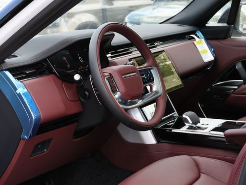 New 2026 Land Rover Range Rover SE AWD/4WD image 10