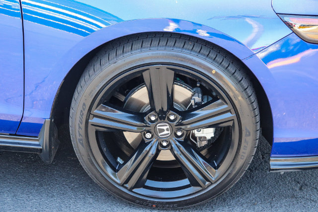 Used 2024 Honda Accord Sport image 7