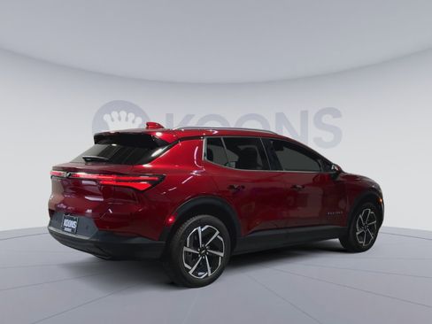 New 2026 Chevrolet Equinox EV LT AWD/4WD image 11