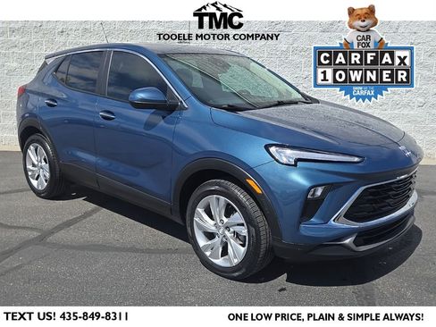 Used 2024 Buick Encore GX Preferred FWD image 1
