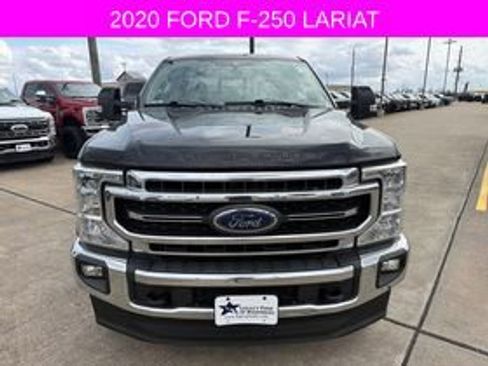 Used 2020 Ford F250 Lariat image 2