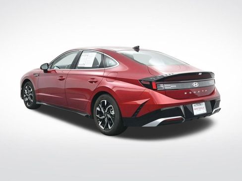 Used 2025 Hyundai Sonata SEL FWD image 6