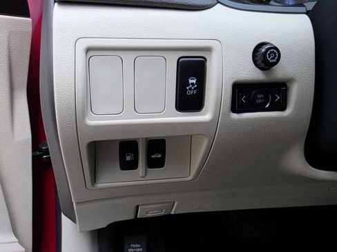 Used 2013 Lexus IS 250 image 17