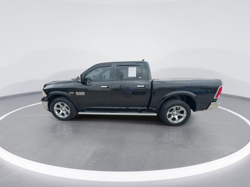 Used 2017 RAM 1500 Laramie w/ Convenience Group AWD/4WD image 5