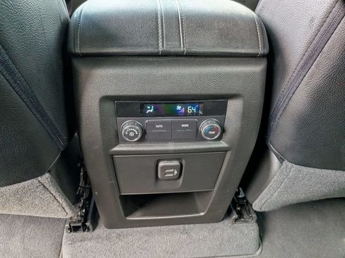 Used 2023 Chevrolet Traverse LT w/ LPO, Cargo Package FWD image 38