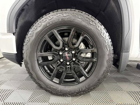 New 2026 GMC Sierra 1500 Elevation w/ Elevation Premium Package image 18