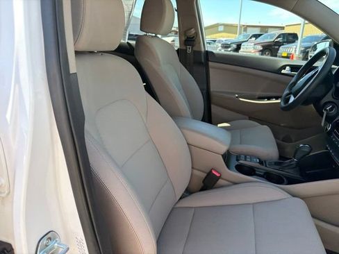 Used 2020 Hyundai Tucson SE AWD/4WD image 10