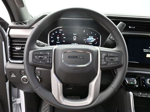 Used 2026 GMC Sierra 3500 Denali w/ Denali Reserve Package AWD/4WD image 15