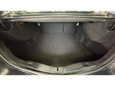 Used 2020 Ford Fusion SE FWD image 17