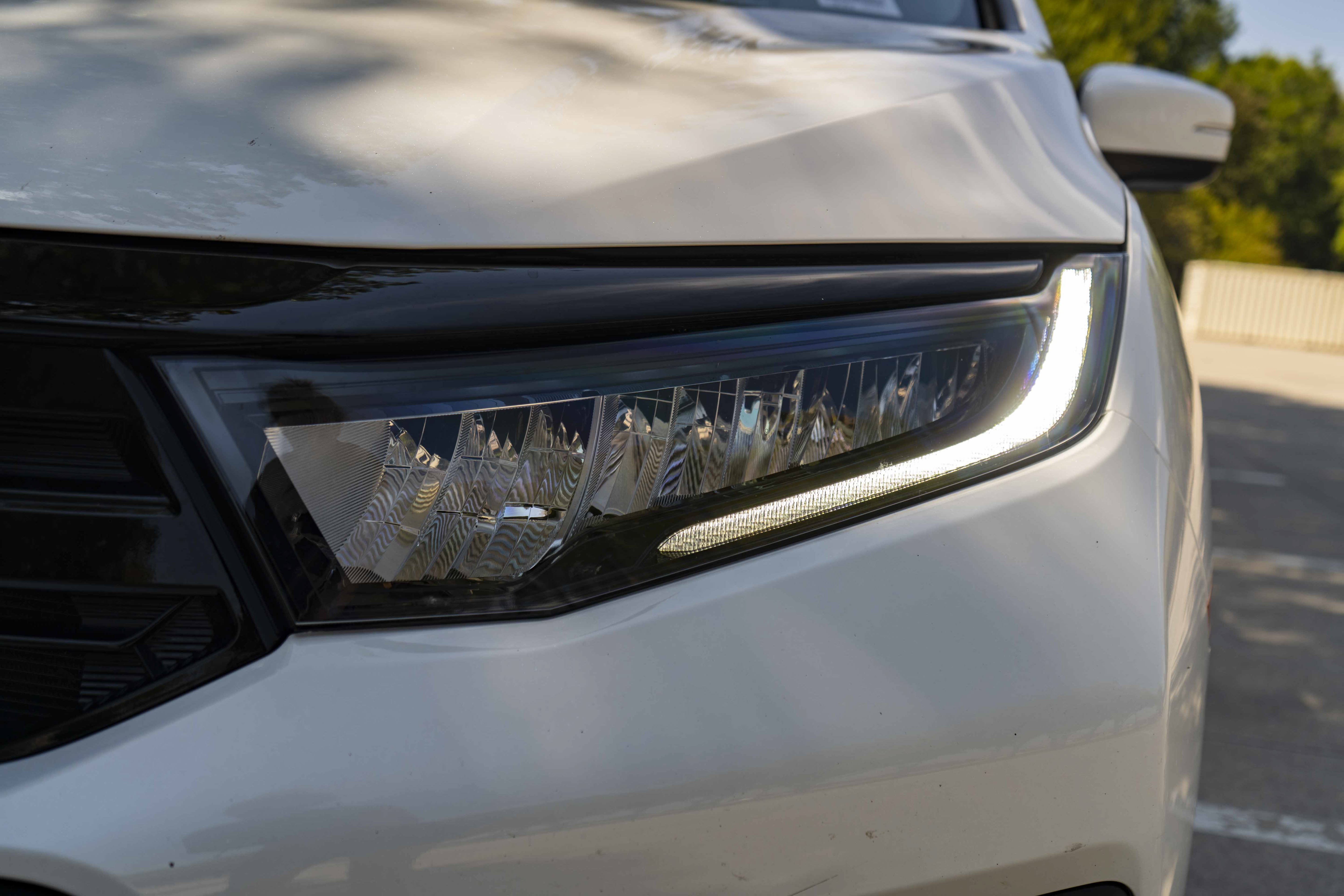 Certified 2025 Honda Odyssey Touring image 11