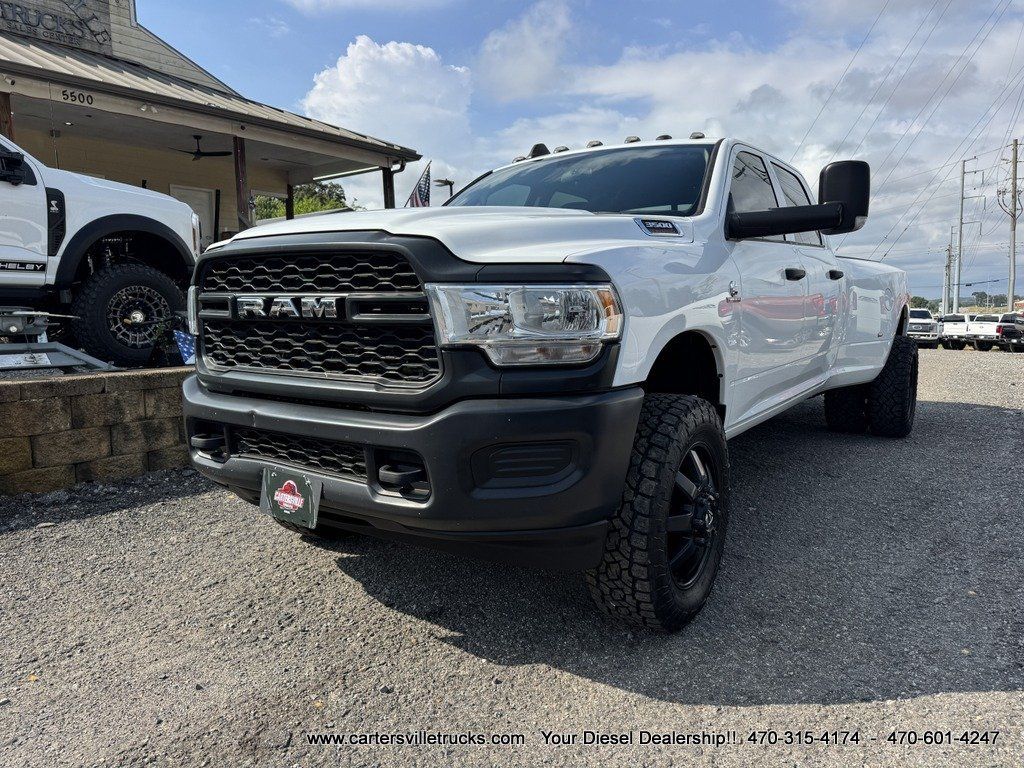 Used 2019 RAM 3500 Tradesman AWD/4WD image 3