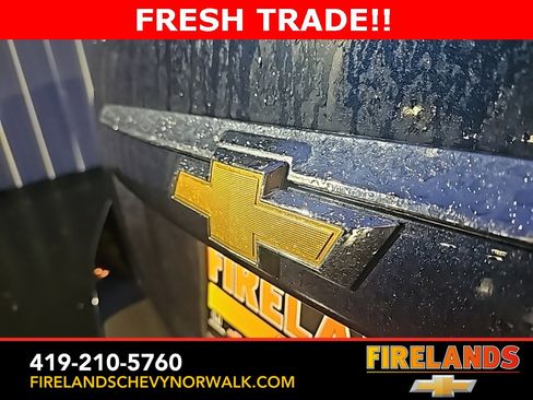 Used 2016 Chevrolet Equinox LTZ w/ Enhanced Convenience Package image 22