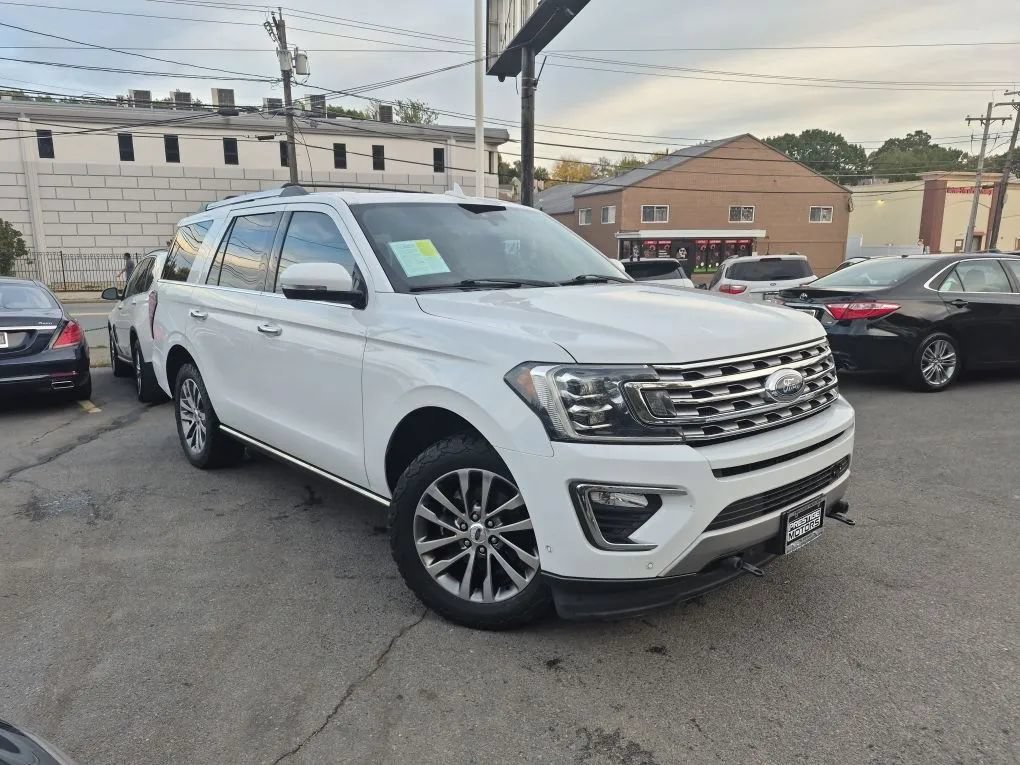 Used 2018 Ford Expedition Limited w/ Equipment Group 301A AWD/4WD image 25