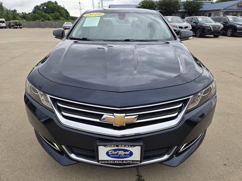 Used 2019 Chevrolet Impala LT FWD image 8