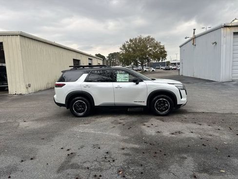 New 2026 Nissan Pathfinder Rock Creek image 4