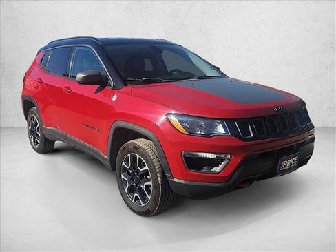 Used 2019 Jeep Compass Trailhawk w/ Cold Weather Group image 7