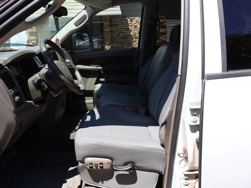 Used 2006 Dodge Ram 2500 Truck Laramie AWD/4WD image 30
