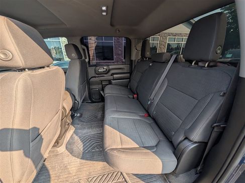 Used 2023 Chevrolet Silverado 2500 LT AWD/4WD image 18