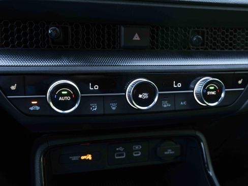 Used 2024 Honda CR-V Sport image 32