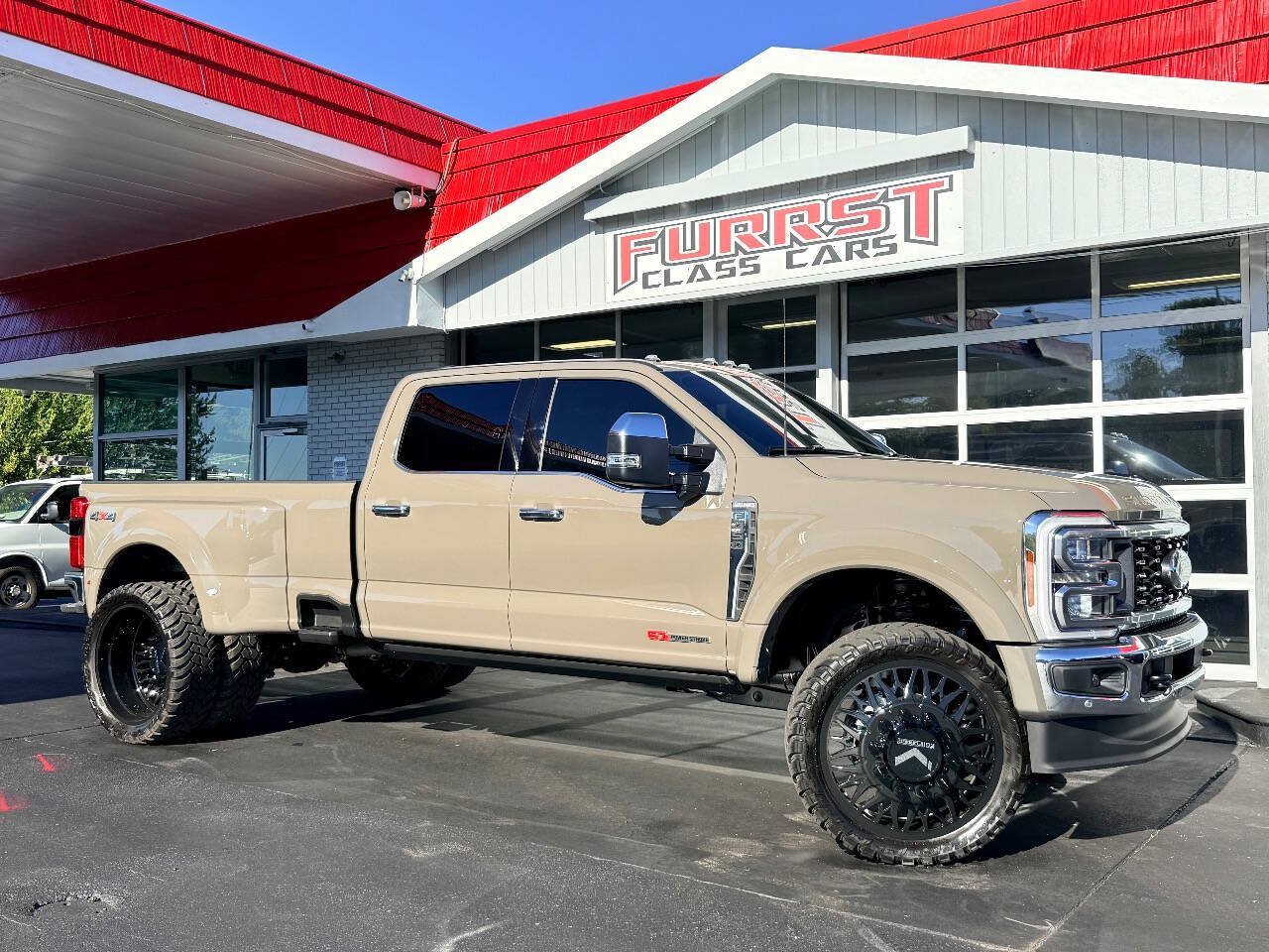 Used 2027 Ford F450 King Ranch w/ Chrome Package AWD/4WD image 1