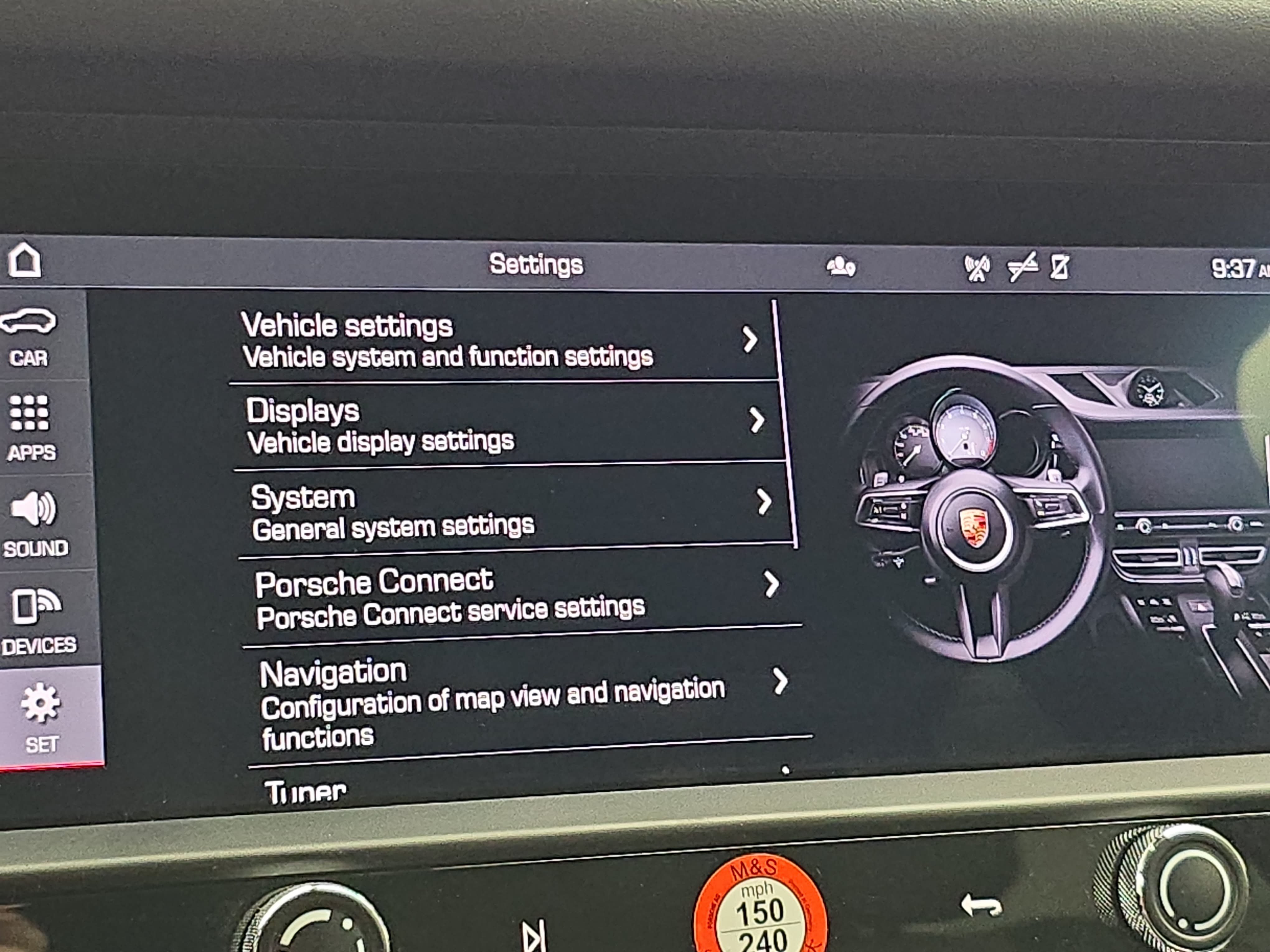 Certified 2024 Porsche Macan S AWD/4WD image 24