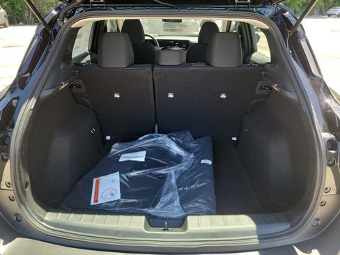 New 2026 Nissan Kicks S FWD image 7