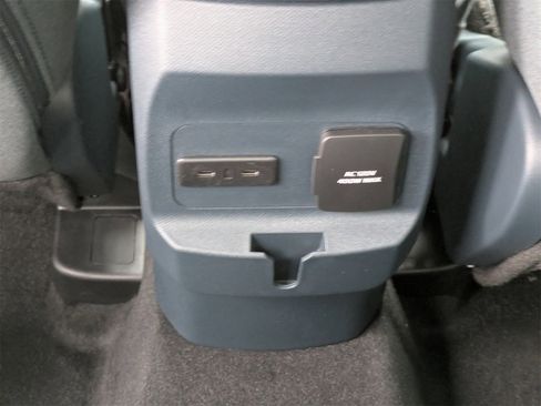 New 2025 Ford Maverick XLT w/ XLT Luxury Package image 15