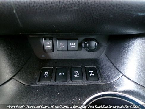 Used 2019 Toyota Highlander XLE image 43