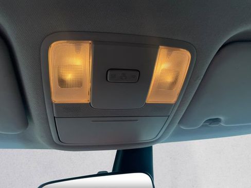 Used 2023 Kia Soul LX w/ LX Technology Package image 24