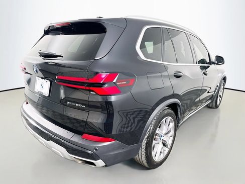 Certified 2024 BMW X5 xDrive50e w/ Premium Package AWD/4WD image 5