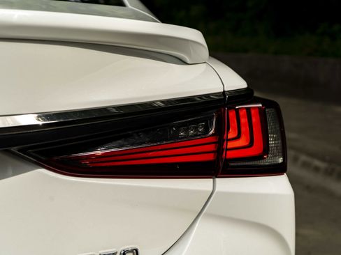 Used 2021 Lexus ES 350 F Sport w/ Accessory Package FWD image 13