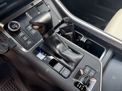Used 2024 Lexus GX 550 AWD/4WD image 26