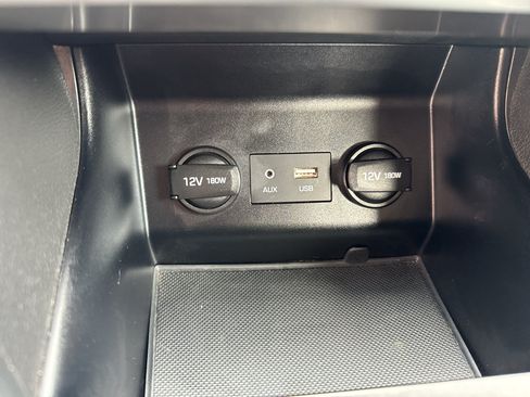 Used 2020 Hyundai Elantra SE w/ Cargo Package (C1) FWD image 19