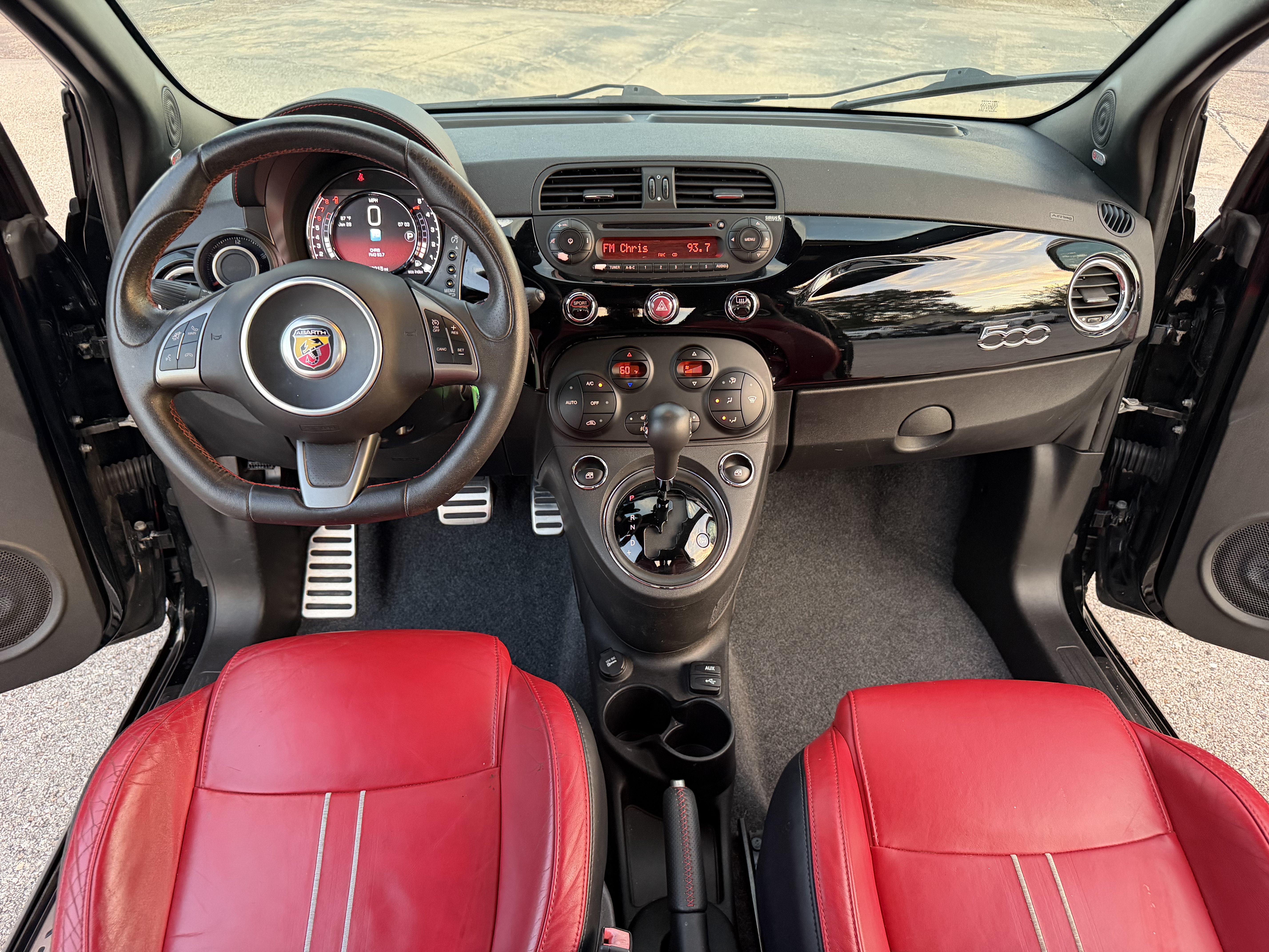 Used 2015 FIAT 500 Abarth w/ Beats Audio Package FWD image 20