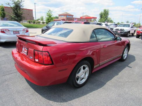 Used 2002 Ford Mustang Premium RWD image 6