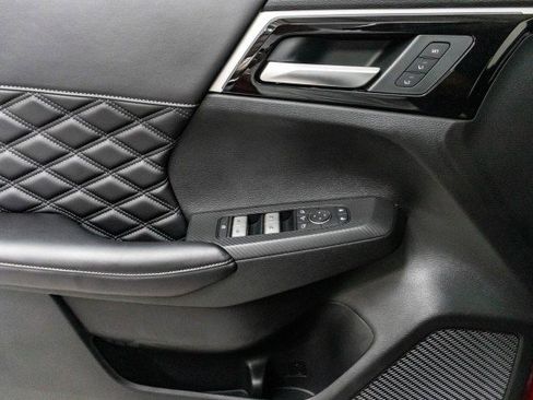 New 2025 Mitsubishi Outlander SEL image 16