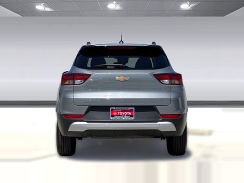 Used 2025 Chevrolet TrailBlazer LT FWD image 10