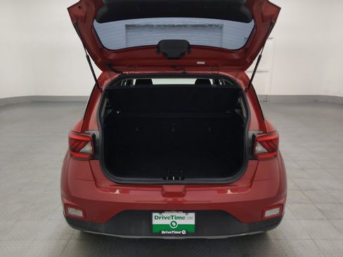 Used 2020 Hyundai Venue SEL FWD image 29