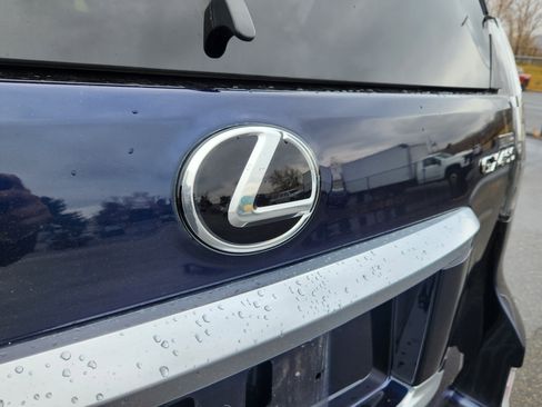 Used 2023 Lexus GX 460 Premium image 18