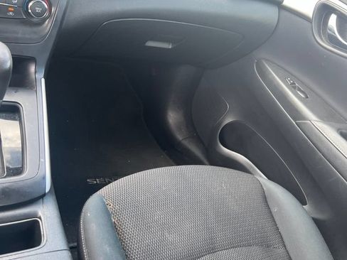 Used 2019 Nissan Sentra S FWD image 12