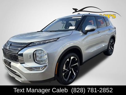 Used 2024 Mitsubishi Outlander SE Black Edition