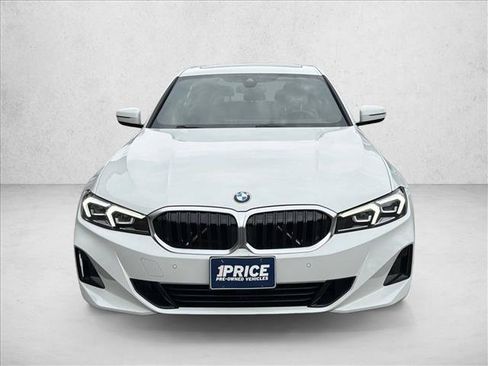 Used 2023 BMW 330i xDrive Sedan w/ Driving Assistance Package AWD/4WD image 2