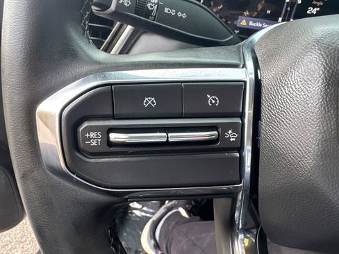 Used 2024 GMC Canyon Elevation w/ Convenience Package image 29