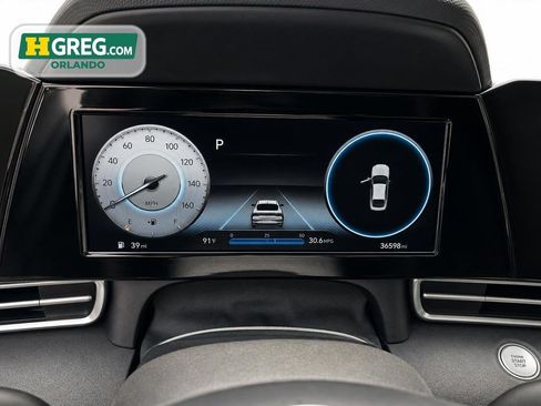 Used 2022 Hyundai Elantra SEL w/ Convenience + Premium Package FWD image 13
