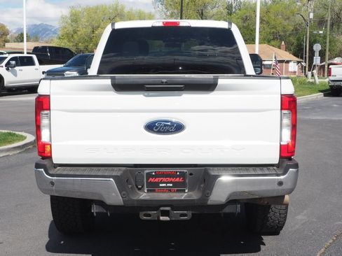 Used 2019 Ford F250 XLT AWD/4WD image 5