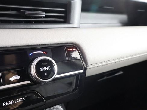 Used 2023 Honda Pilot Touring image 56