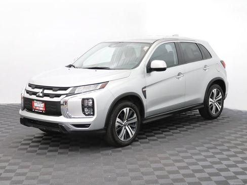 Used 2024 Mitsubishi Outlander Sport ES AWD/4WD image 3