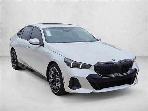 New 2026 BMW 530i w/ M Sport Package image 3