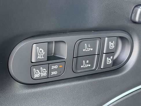 New 2026 Hyundai Palisade Calligraphy FWD image 8